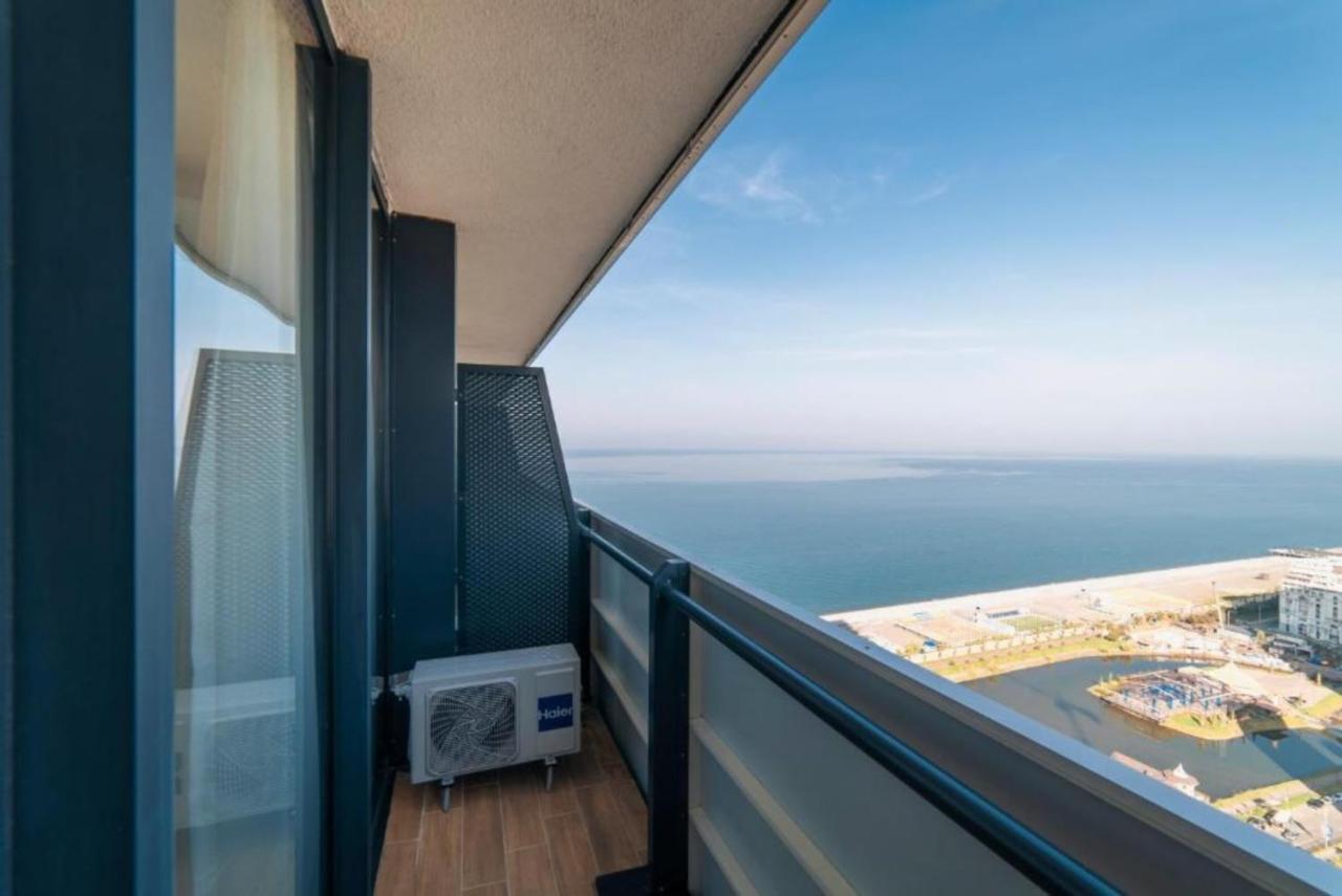 Orbi Twin Towers Aparthotel With Sea View Batumi Eksteriør billede